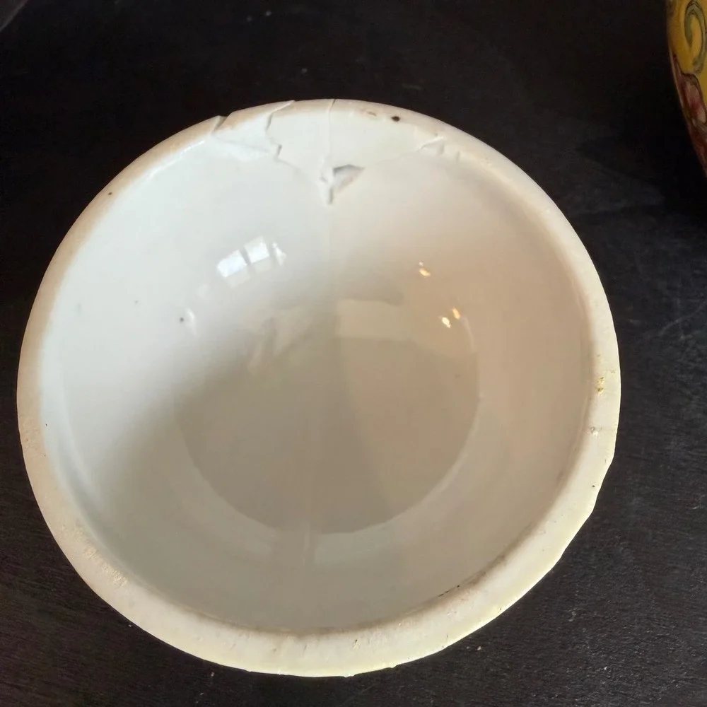 Vintage Chinese Famille Rose Yellow Mun Shou Longevity Ginger Jar with Lid 5in